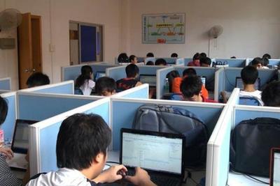 碩士開發數學計算機軟件，年收入破8億美元的背后